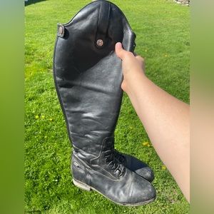 Size 9 Ovation Ridding Boots